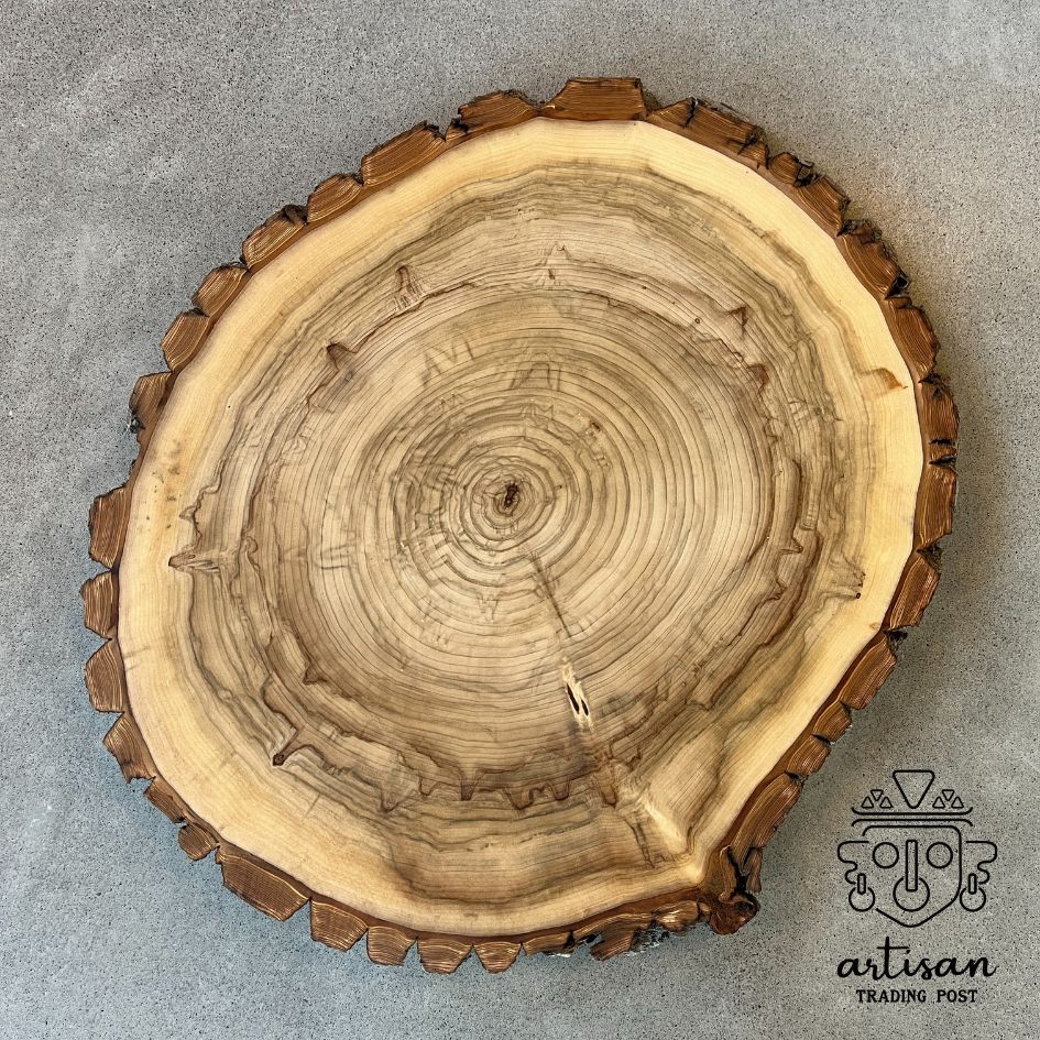 Live Edge Balsam Poplar Charcuterie Board – Large Round