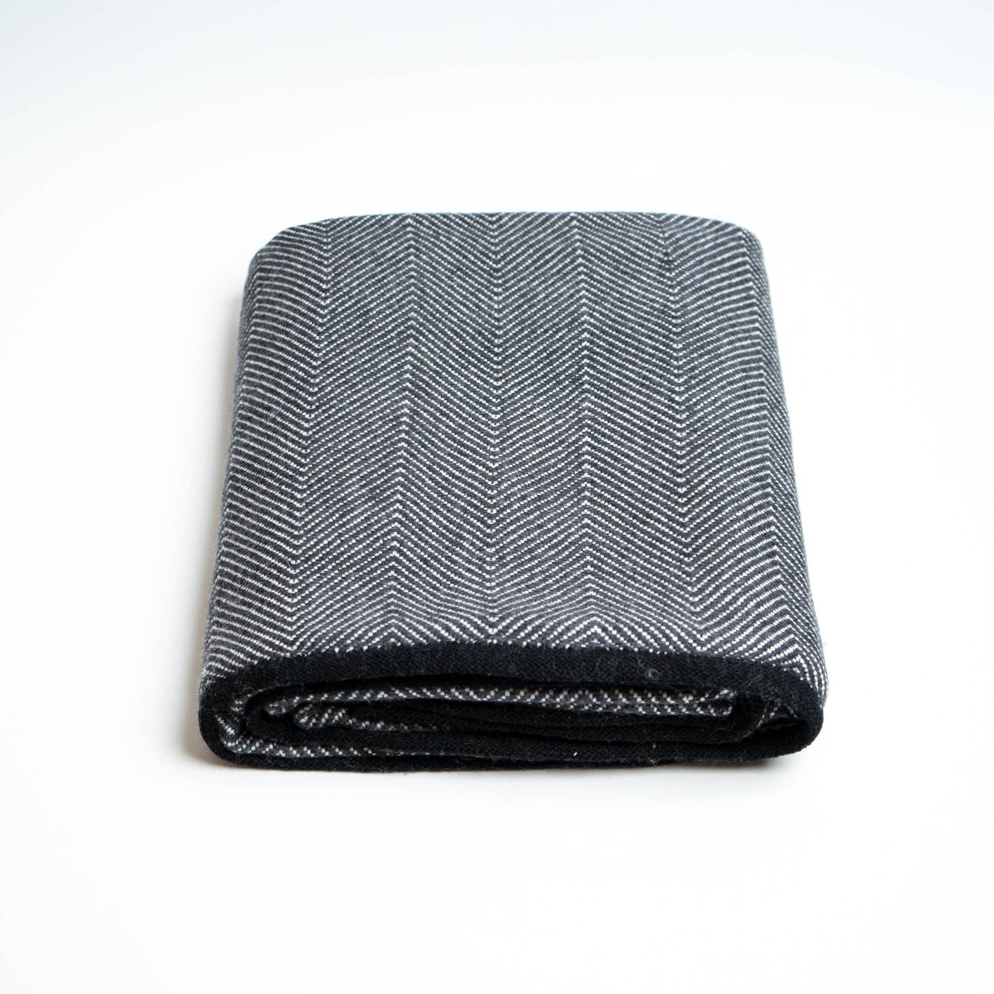 Luxury Cashmere Throw Blanket | Dual Tone Charcoal