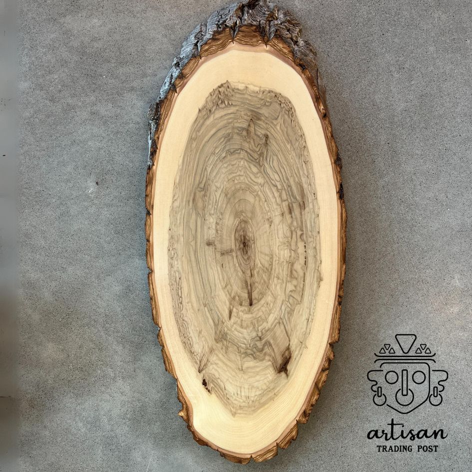Live Edge Balsam Poplar Charcuterie Board – Large Oval – Artisan