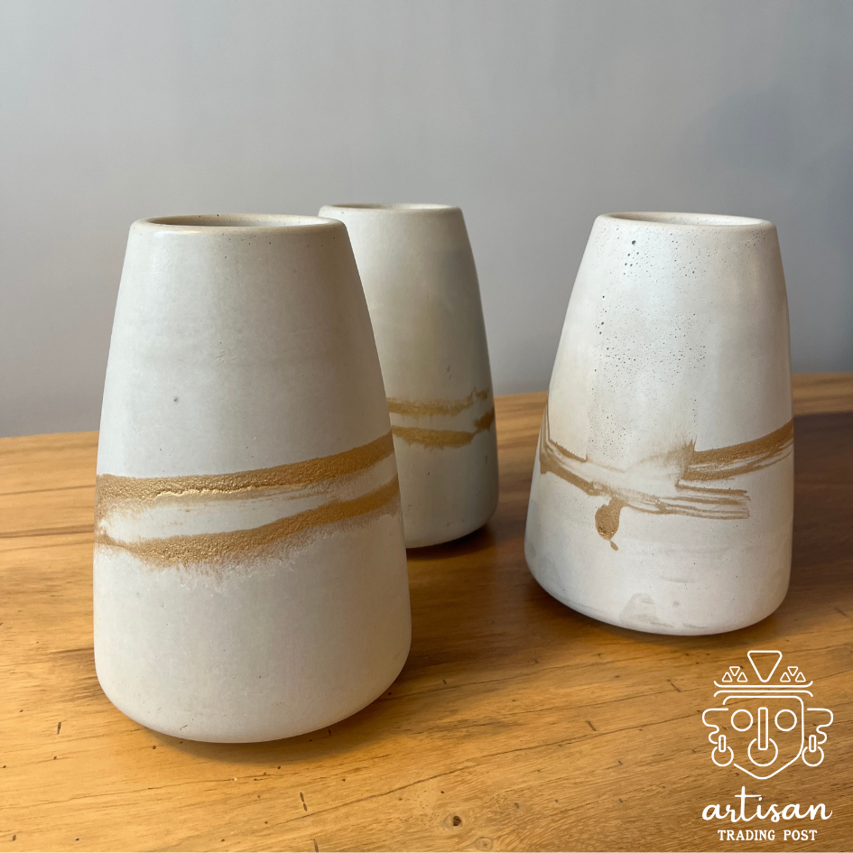 Large Flower Vase | Hand-poured Concrete with Gold