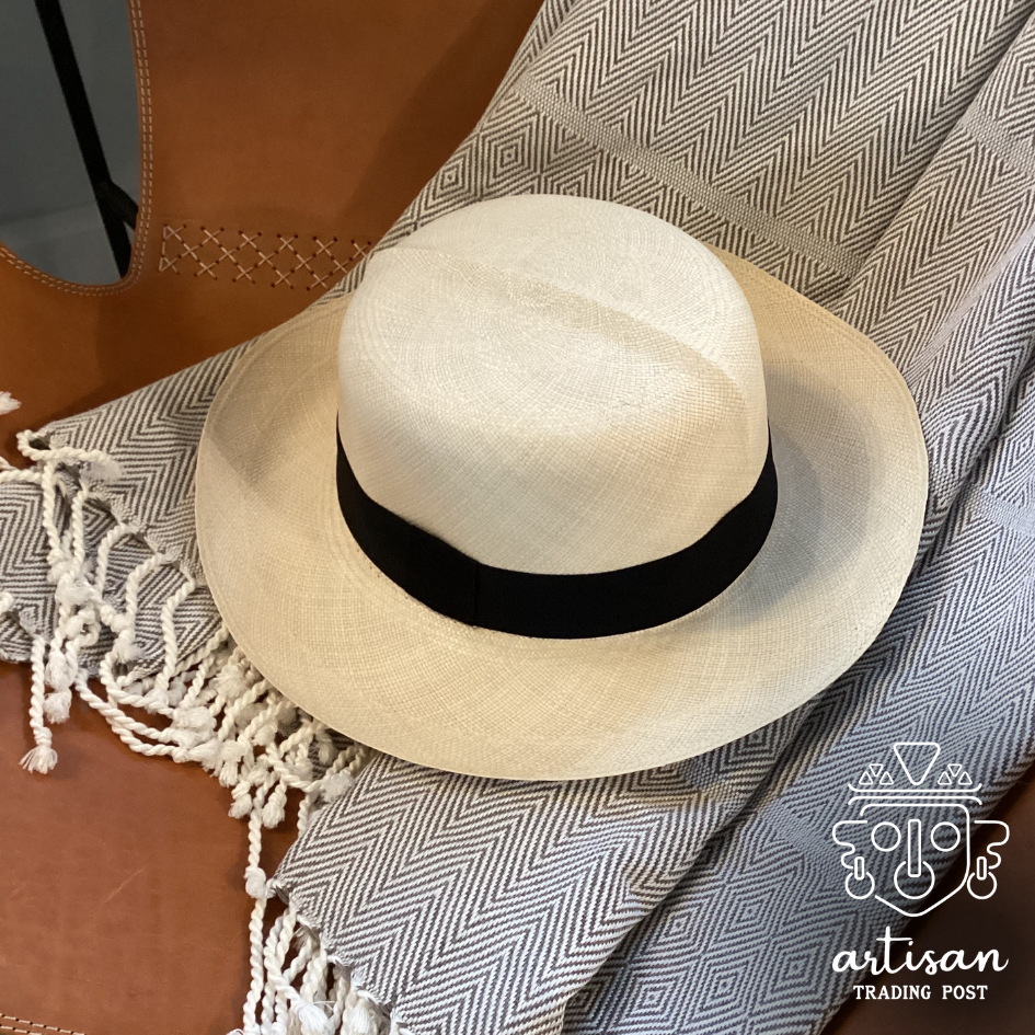 Round Style Panama Hat Medium