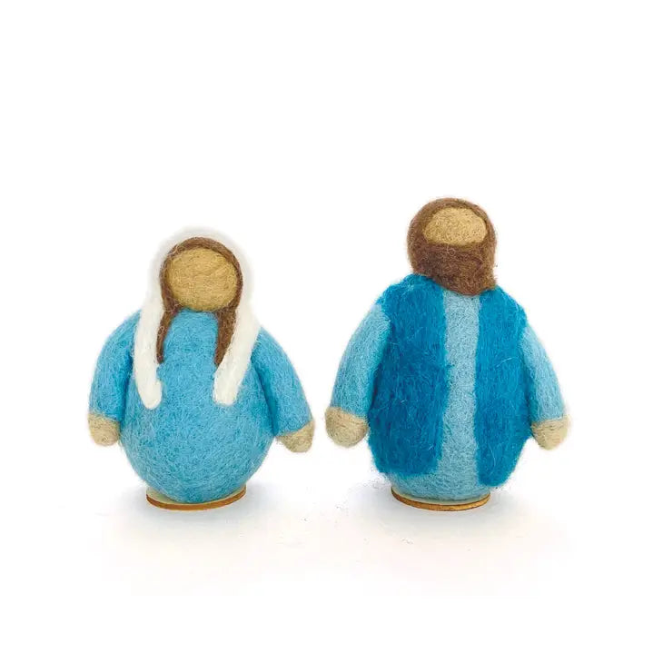 Classic Nativity Display | 12-piece hand-felted wool set