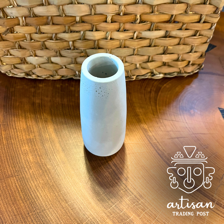Slim Flower Vase | Hand-poured Concrete
