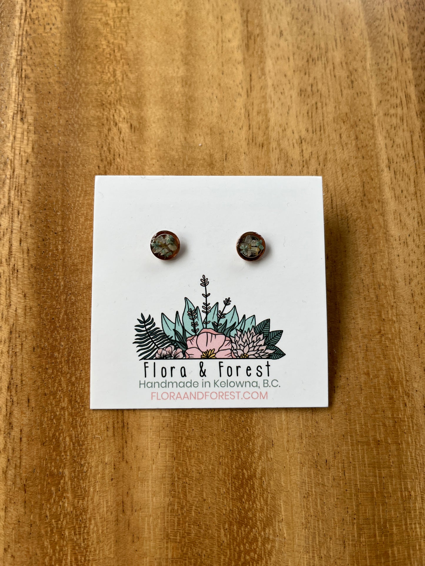 Round Stud Earrings with Preserved Flowers | Assorted Colours