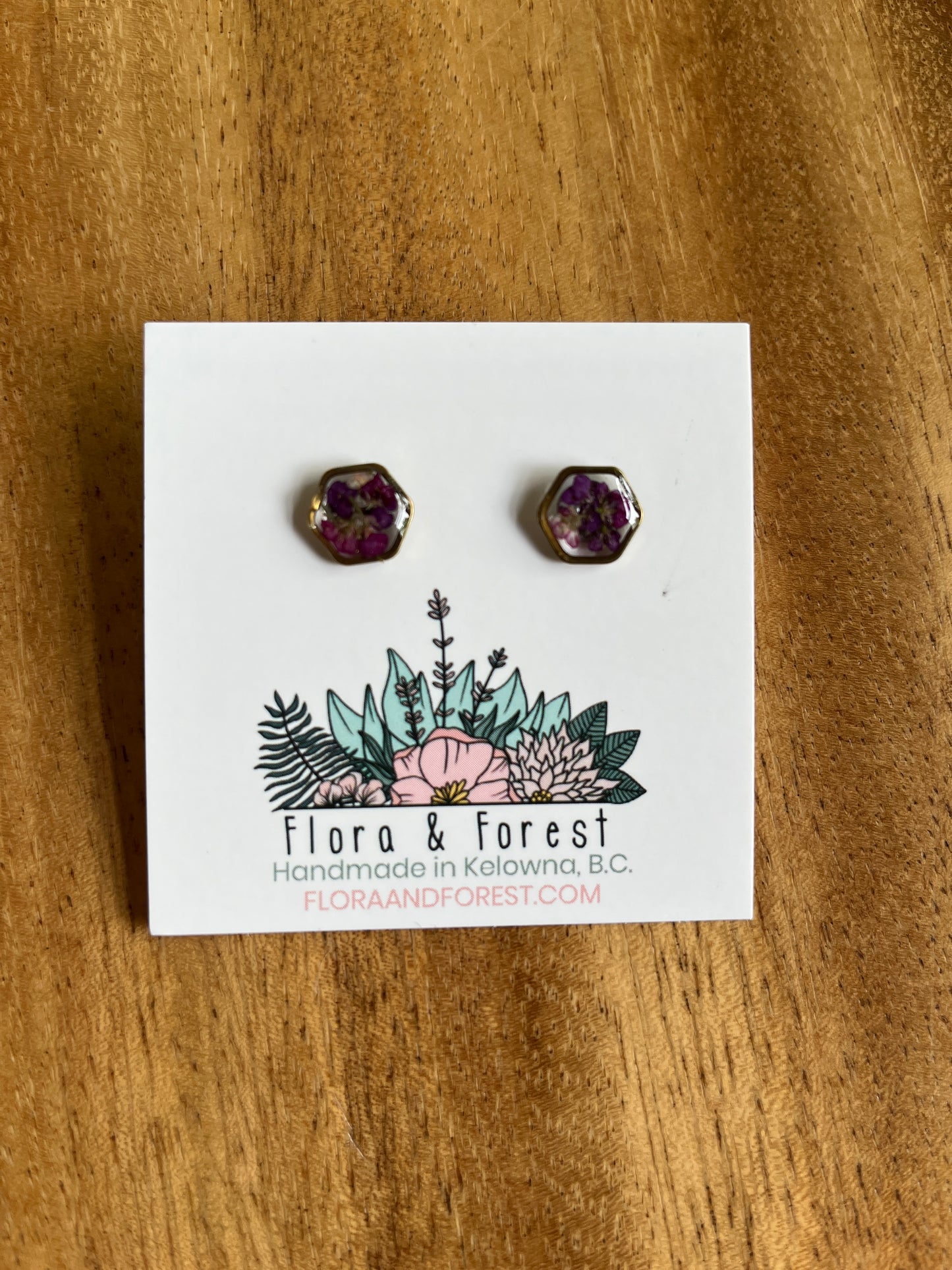 Clous d'oreilles hexagonaux | Silver Nature