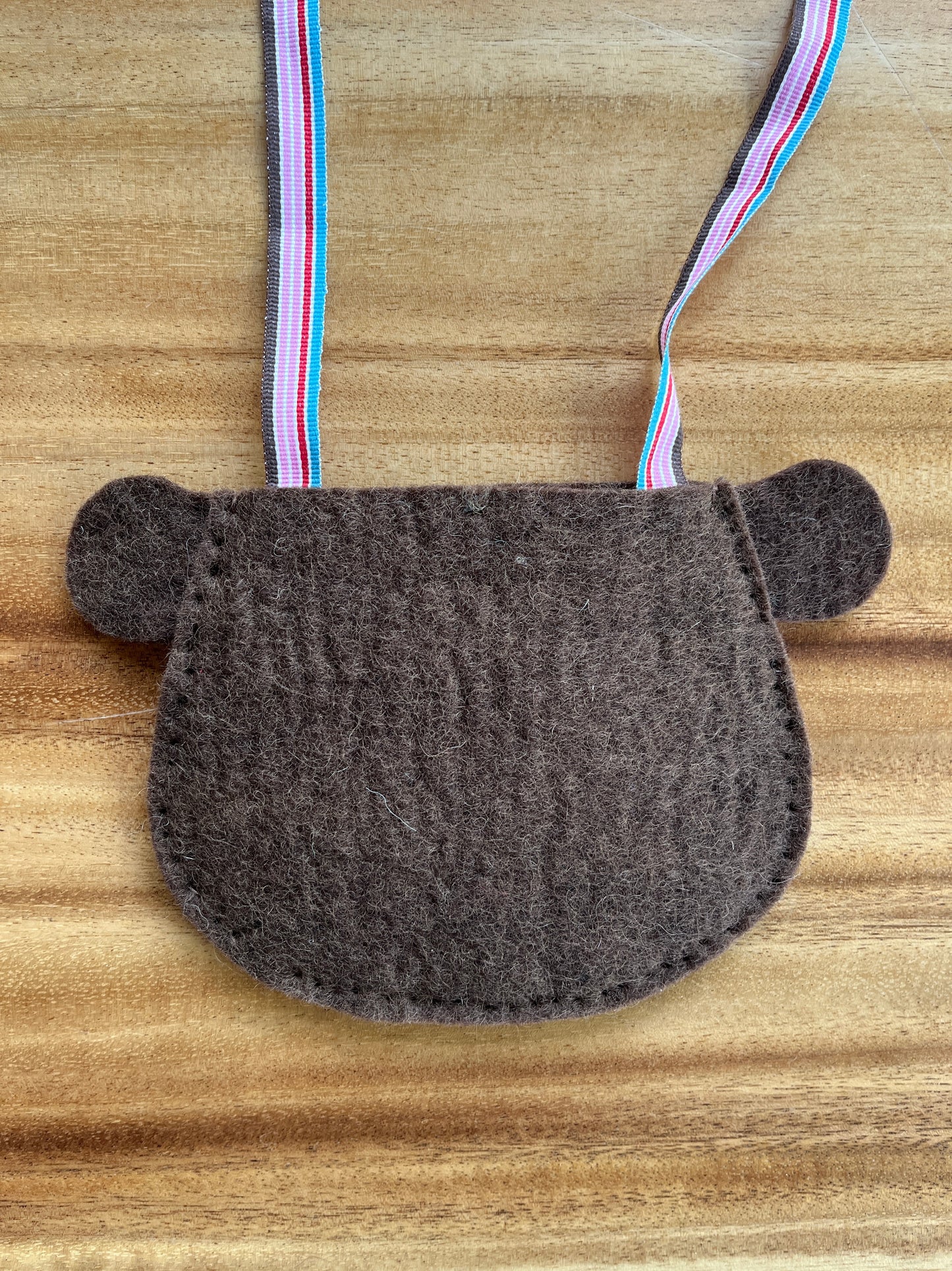 Bear Felt Crossbody Purse Craft Kit – DIY Animal Bag for Kids