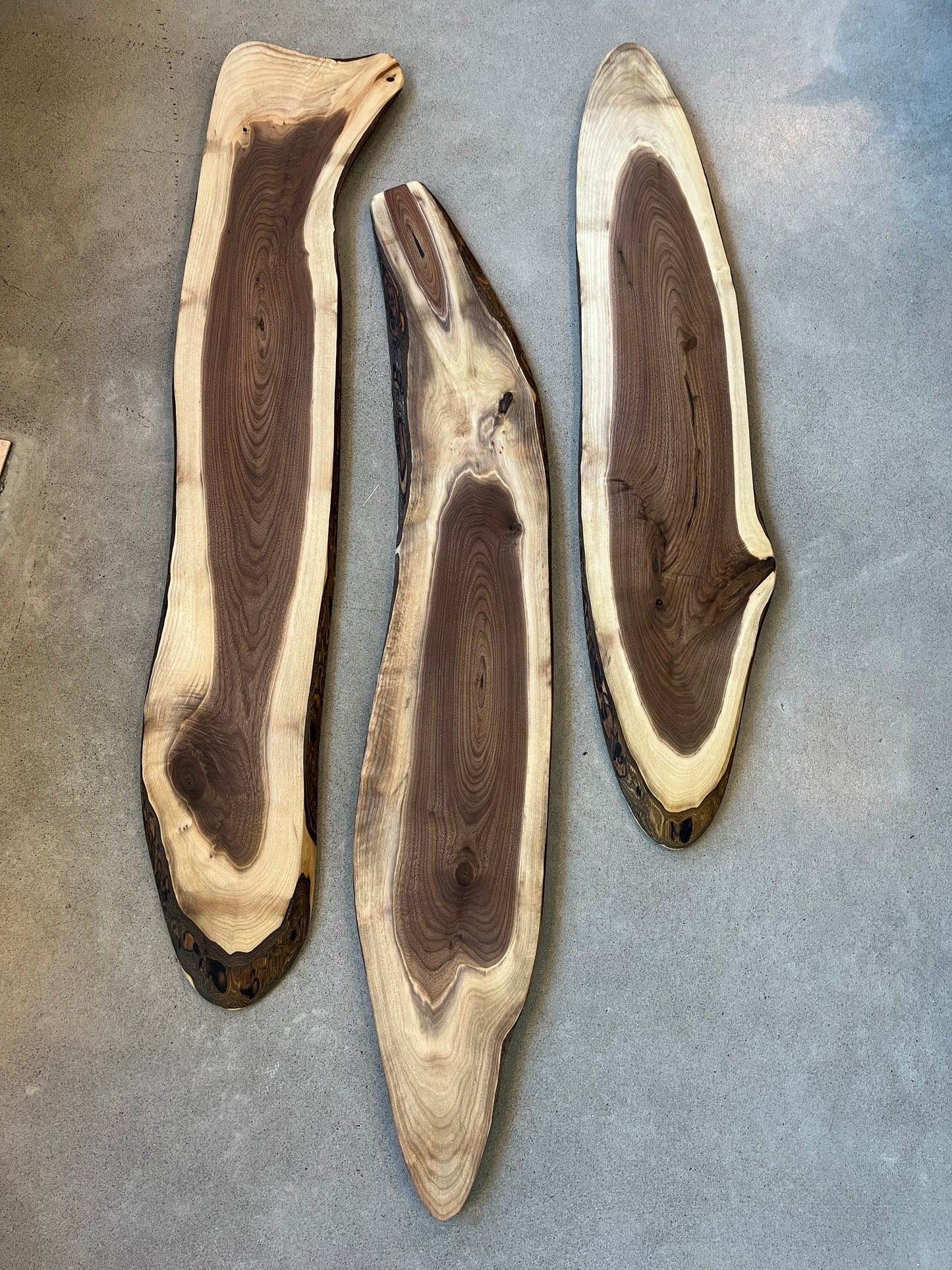 Walnut Charcuterie Board - Peninsula (Long)