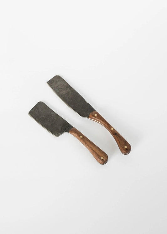 Couteau à fromage forgé à la main | Grand noyer