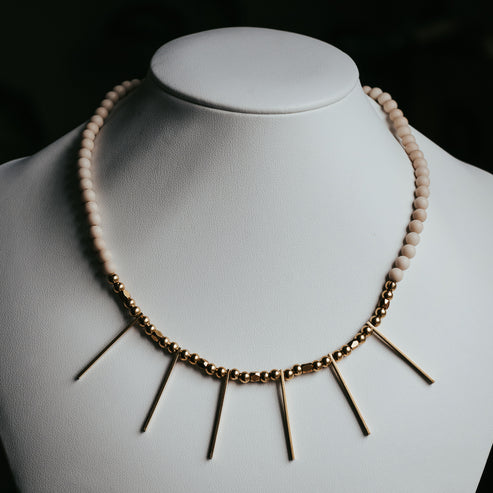 Cleopatra Necklace | Cream