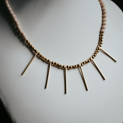 Cleopatra Necklace | Cream