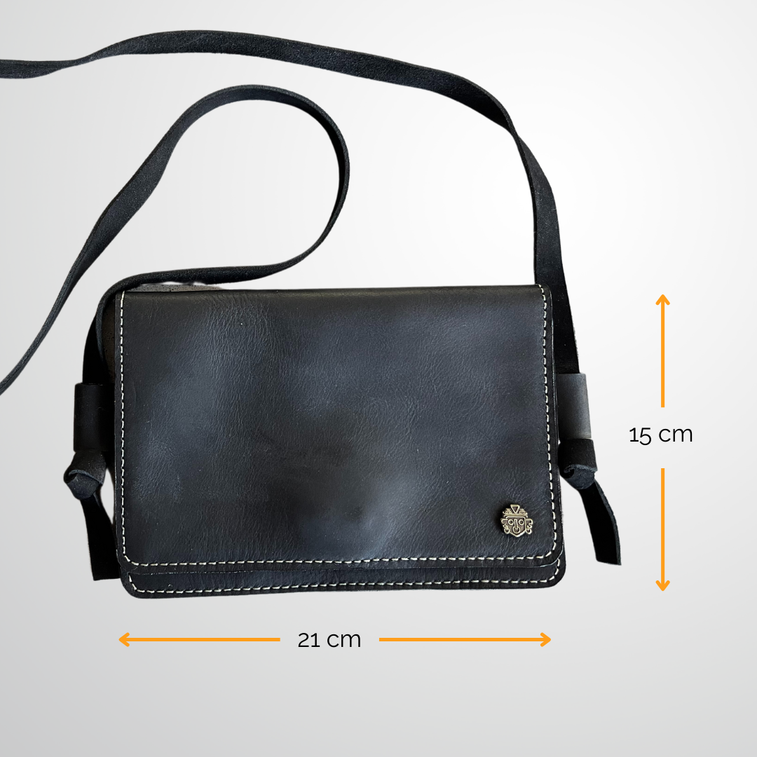 Sac à main enveloppe en cuir | Noir minuit