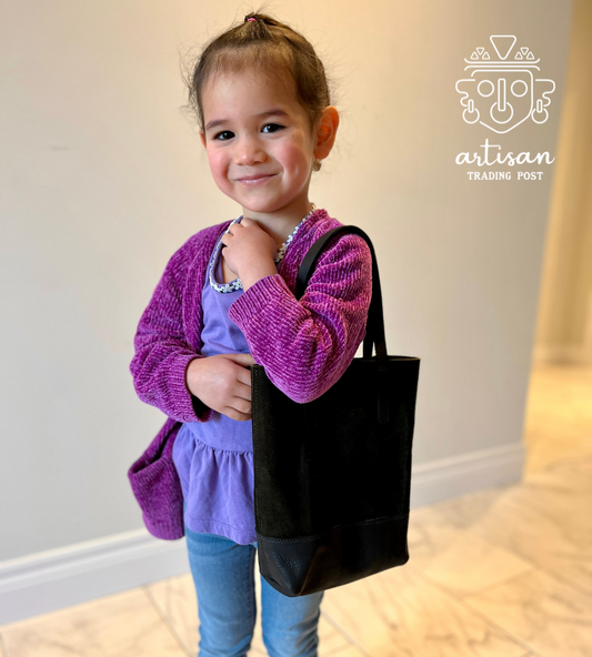 Muskoka Tote Junior – Handmade Leather Bag | Midnight with Green