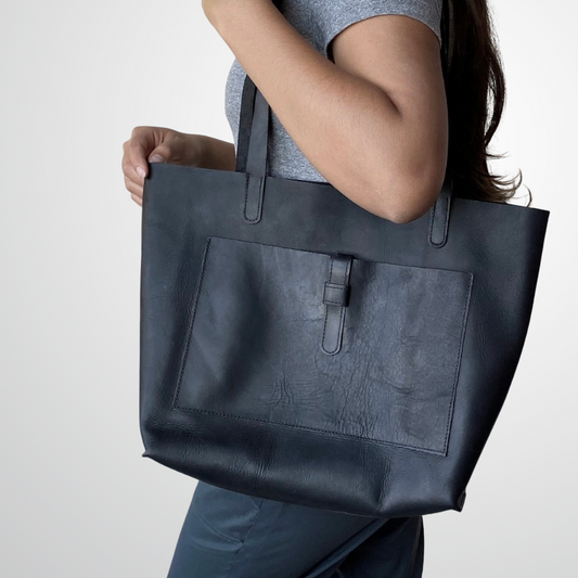 Classic Leather Tote | Midnight Black