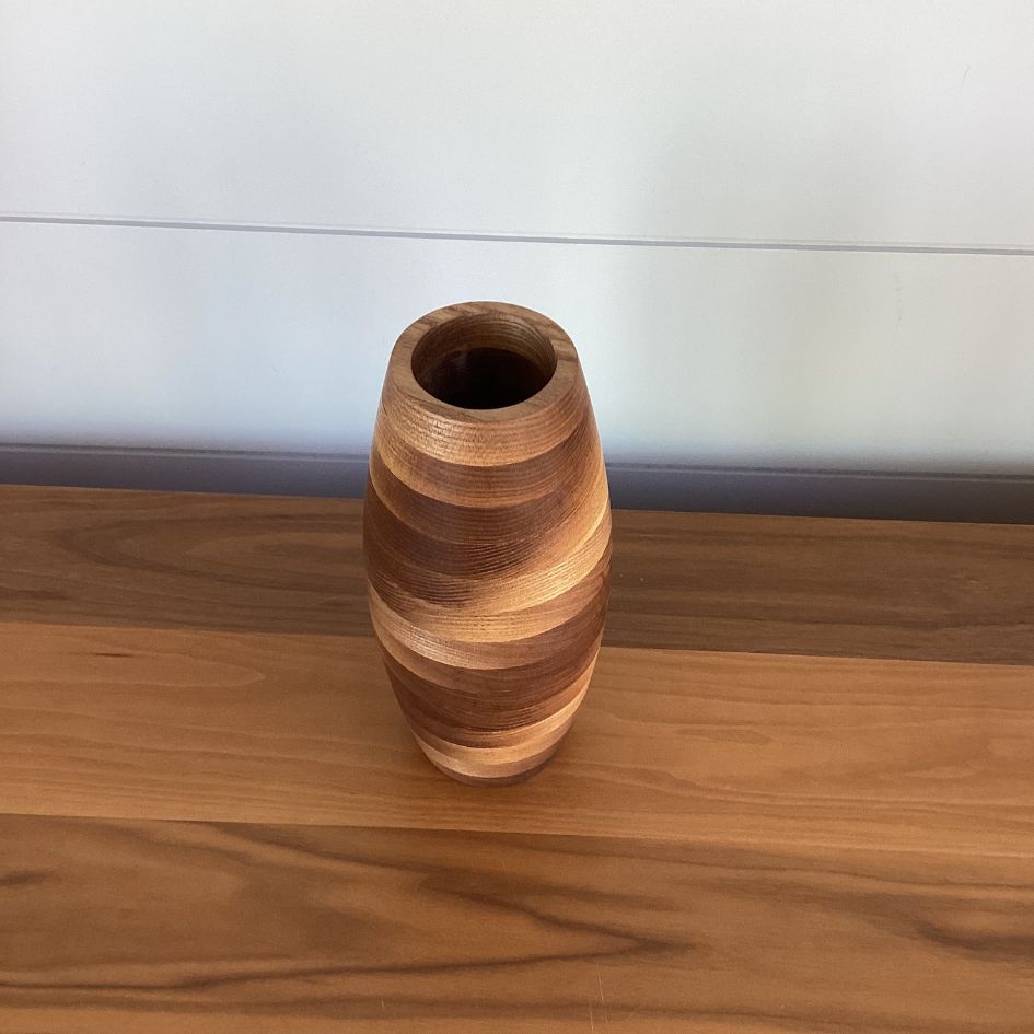 Spiral Vase | Red Elm