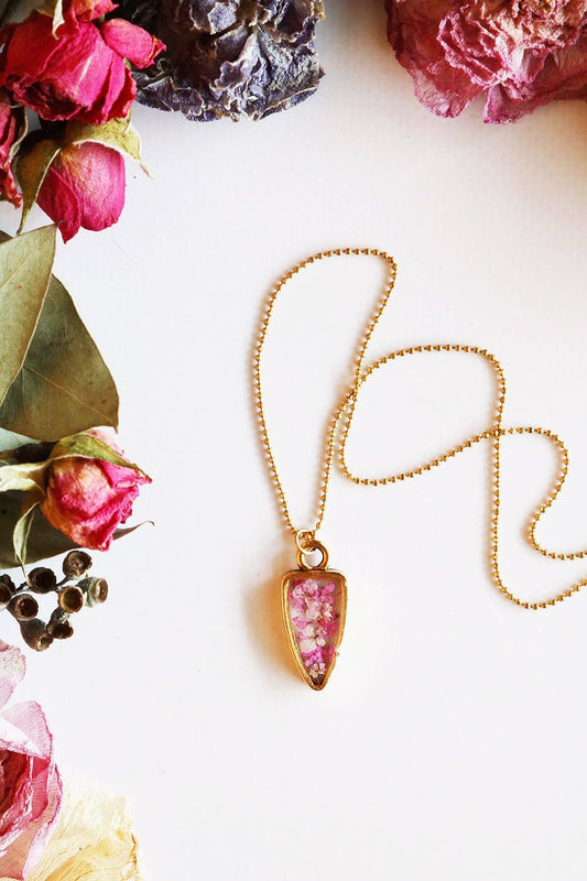 Arrow Necklace | Medium Gold Girlie