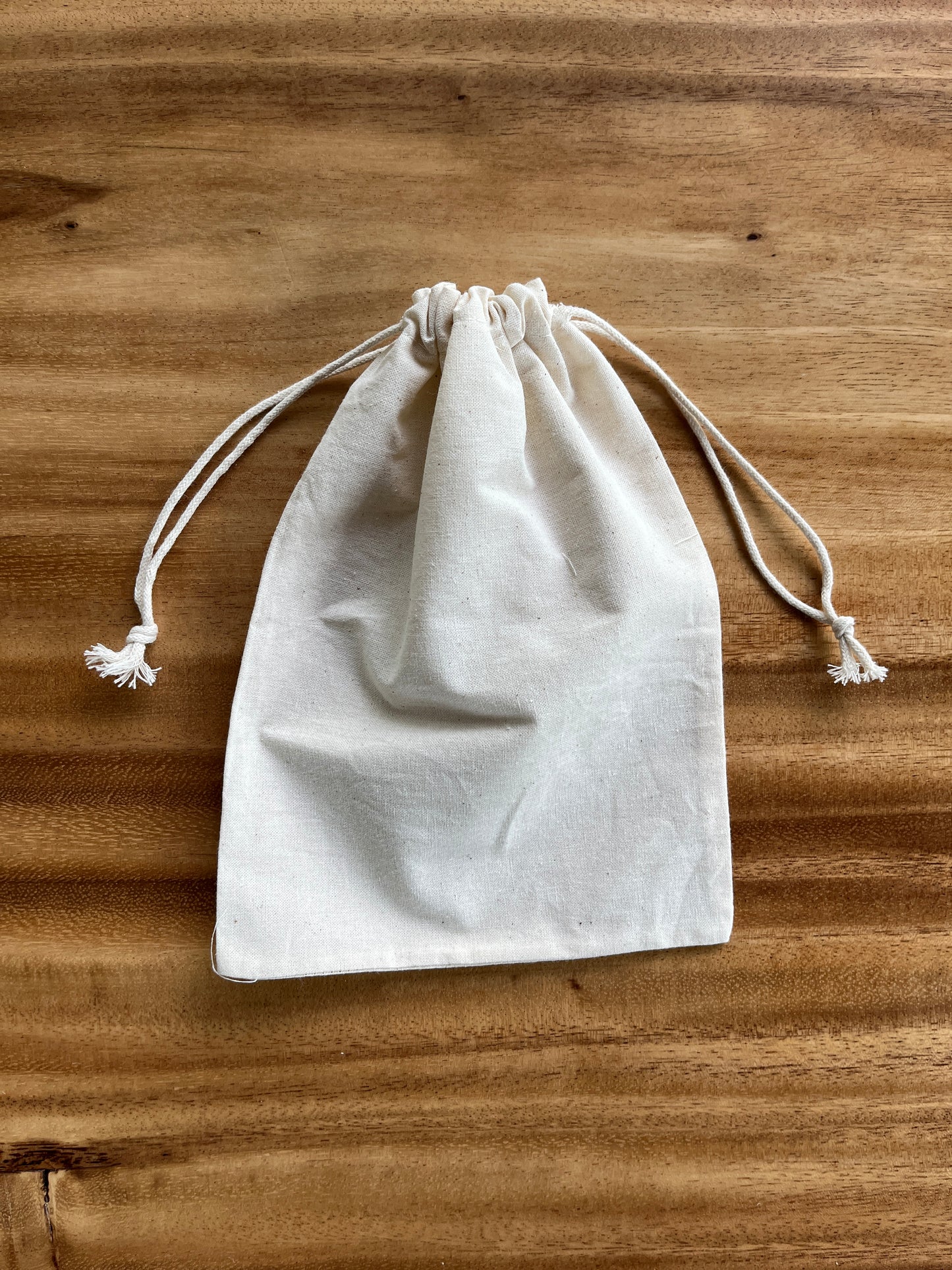 Cotton drawstring bag (6.5" x9")