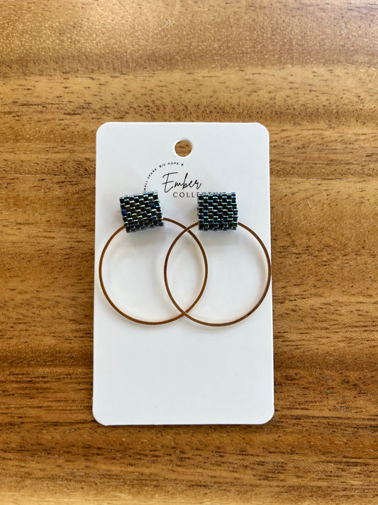 Circle Hand-Beaded Stud Earrings