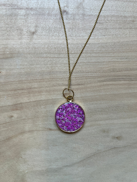 Collier Hexagone | Grande Fougère en Dentelle Dorée