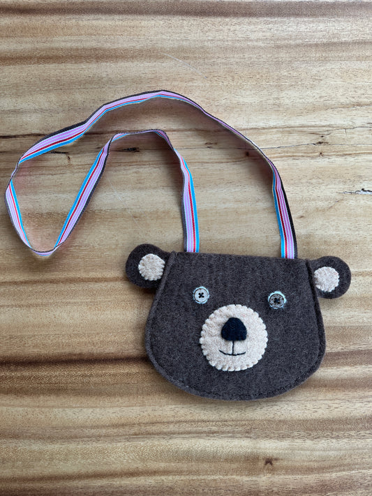 Bear Felt Crossbody Purse Craft Kit – DIY Animal Bag for Kids