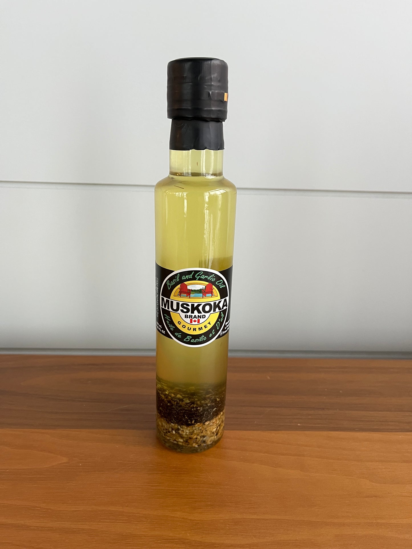 Basil & Garlic Infused Oil | Muskoka Gourmet