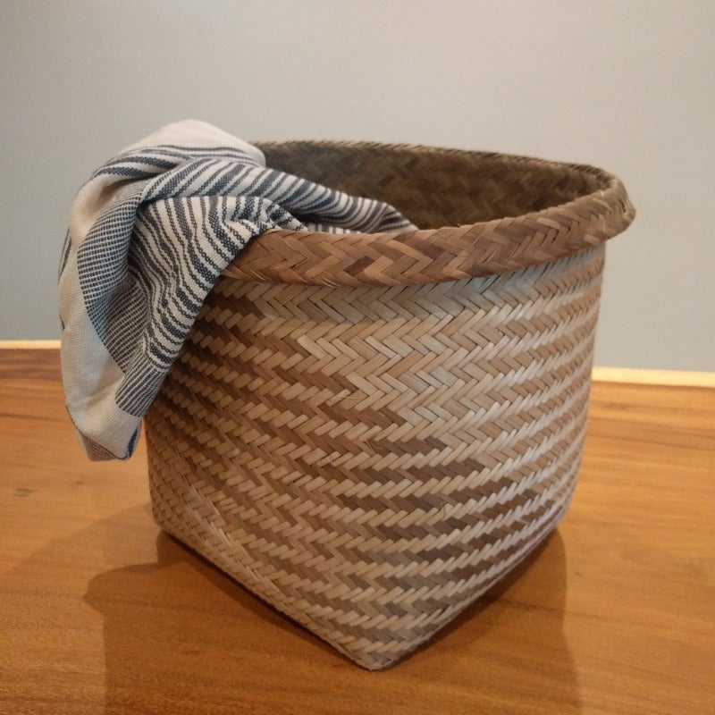 Cottage Basket | Large Handwoven Natural Mimbre Basket