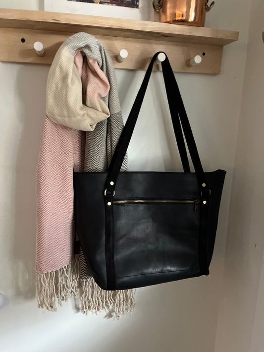 Zippered Leather Tote | Midnight Black