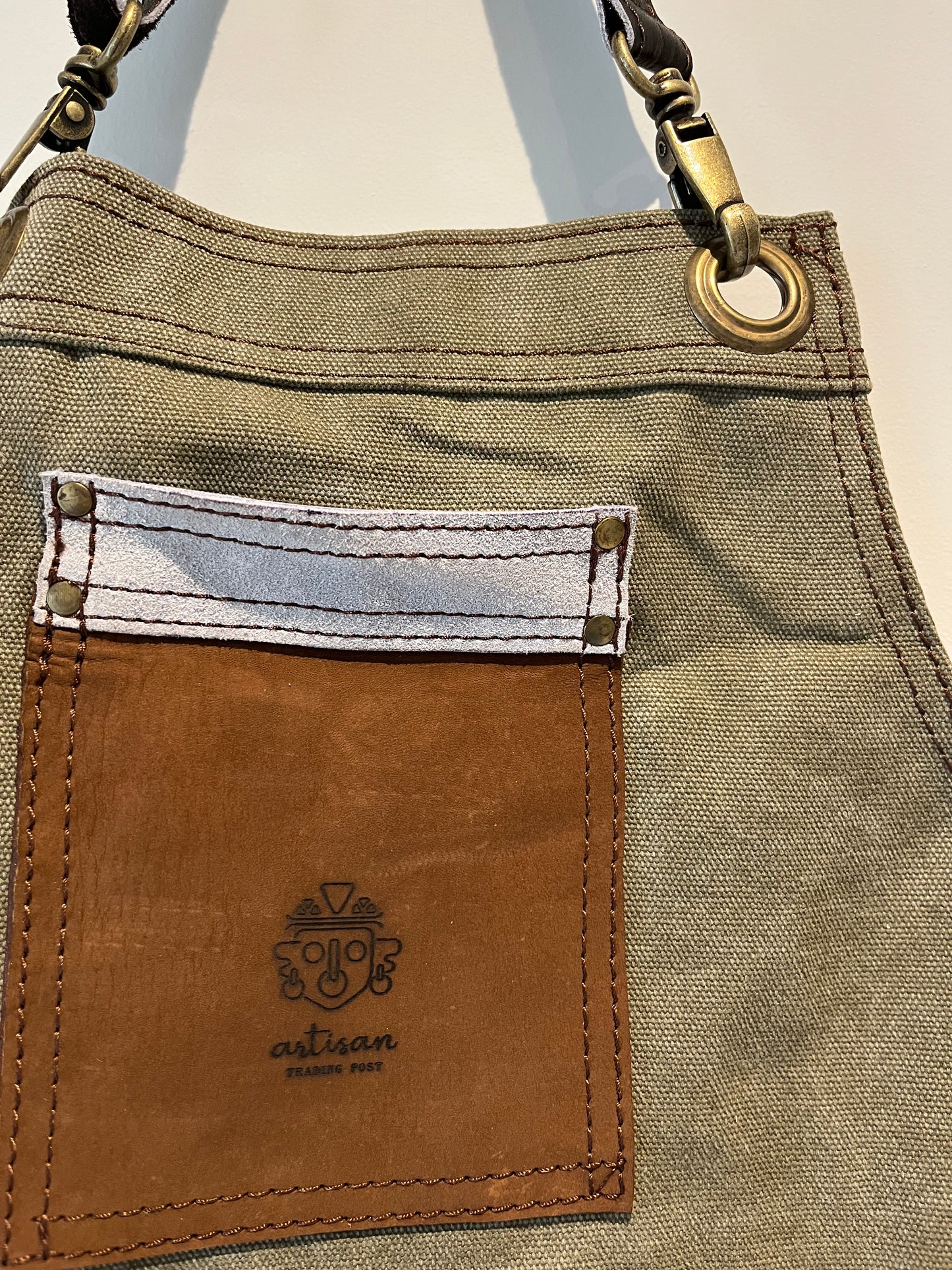 Jr. Artisan Apron | Canvas & Leather